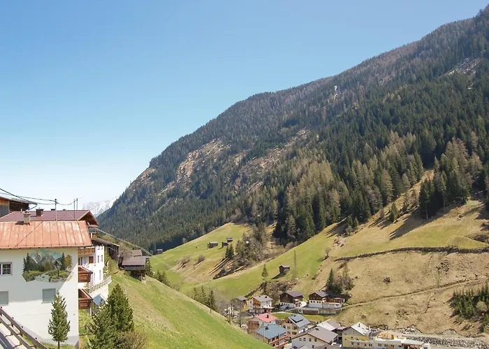 In Sonniger Lage 卡普尔